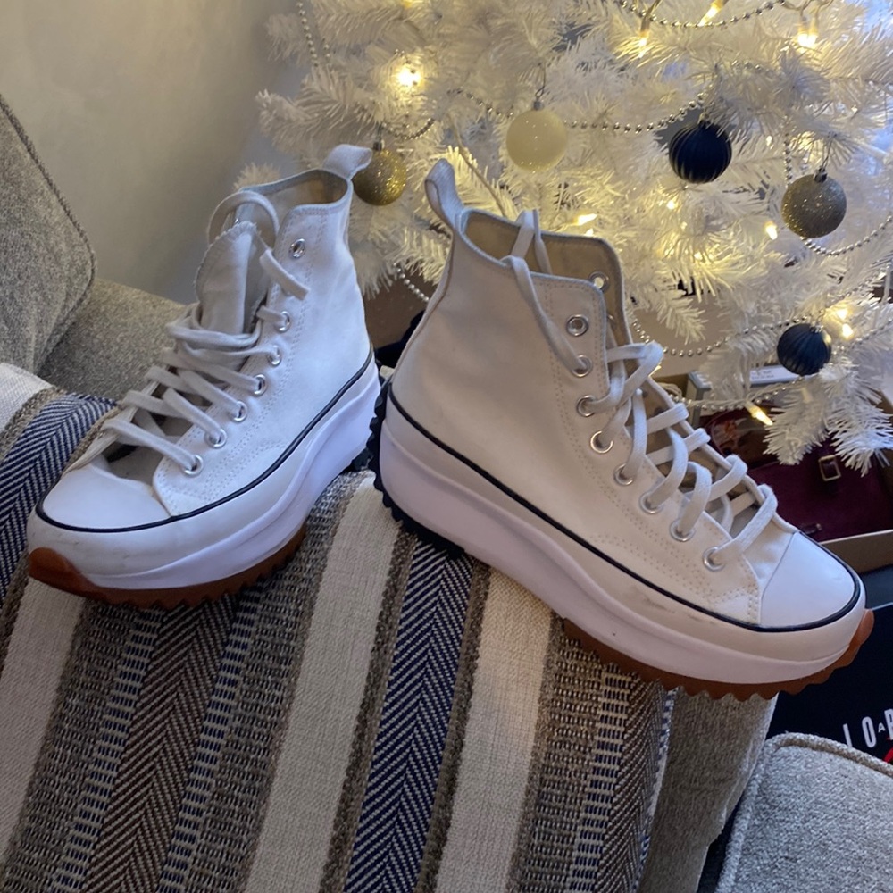 Converse All Star Women’s Size 8 canvas platform good condition white high